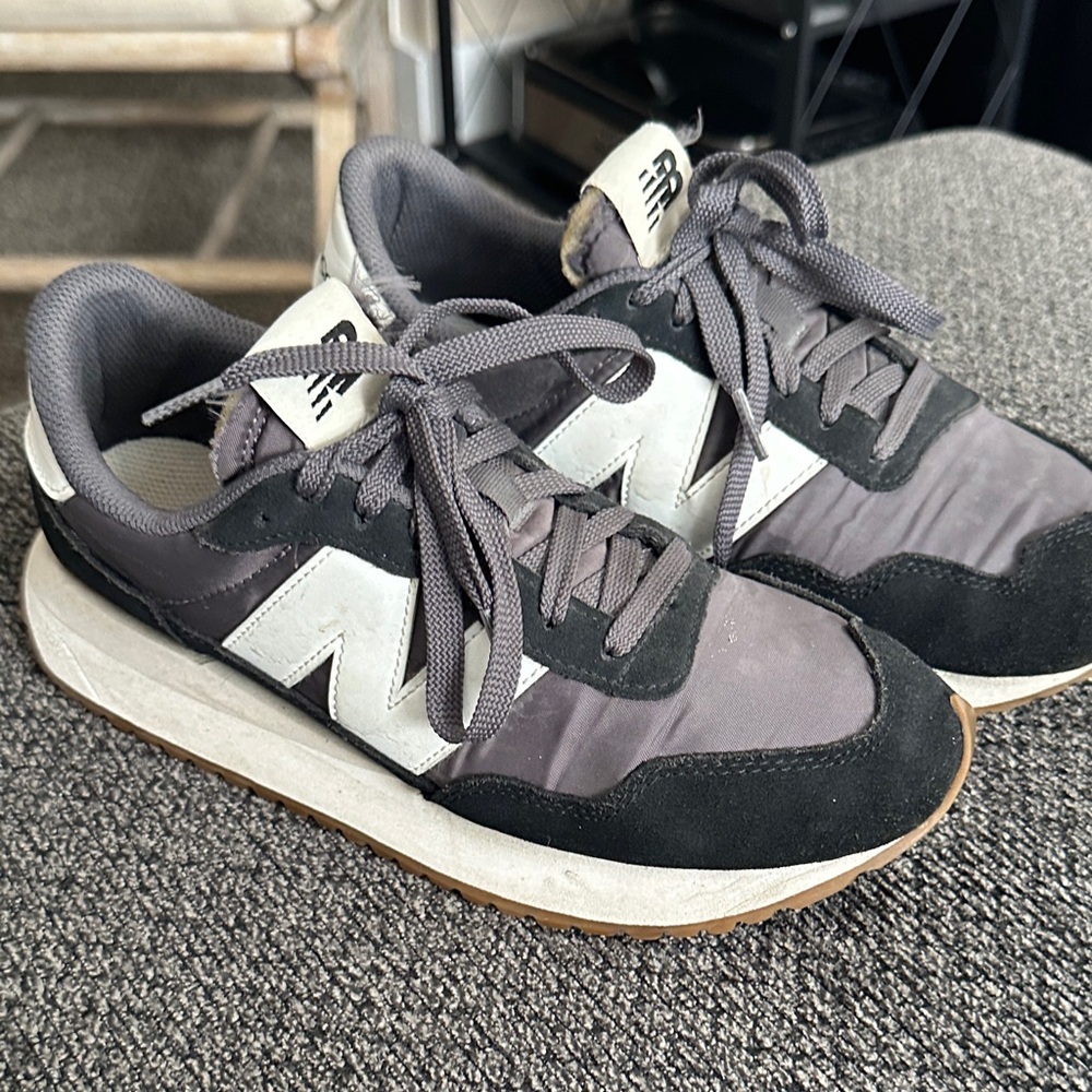 New Balance Gray and Black Athletic Shoes